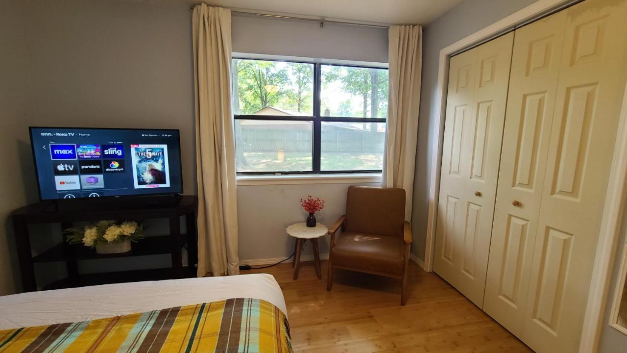 Centrally Located In Rogers And Bentonville! -Private Rooms Eksteriør billede